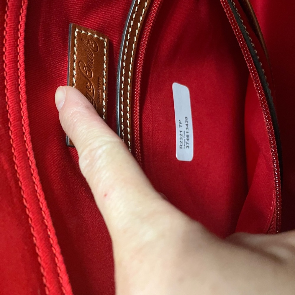 Dooney & Bourke Large Tote Pebbled Taupe - Picture 2 of 7